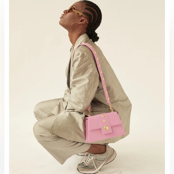 Poppy Lissiman Pink Tamarama Bag seashell detail - Picture 5 of 8